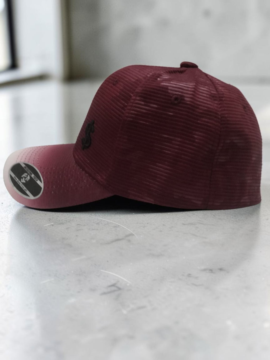 Imported  Fitted Cap "$ Signature " | Free Delivery