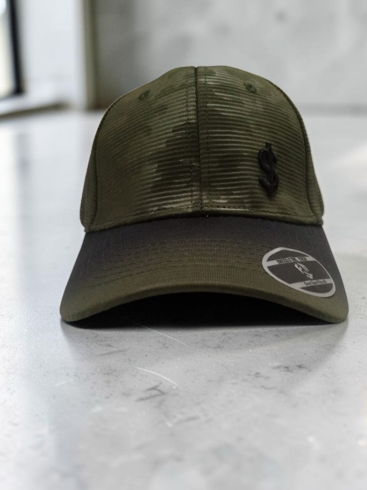Imported  Fitted Cap "$ Signature " | Free Delivery