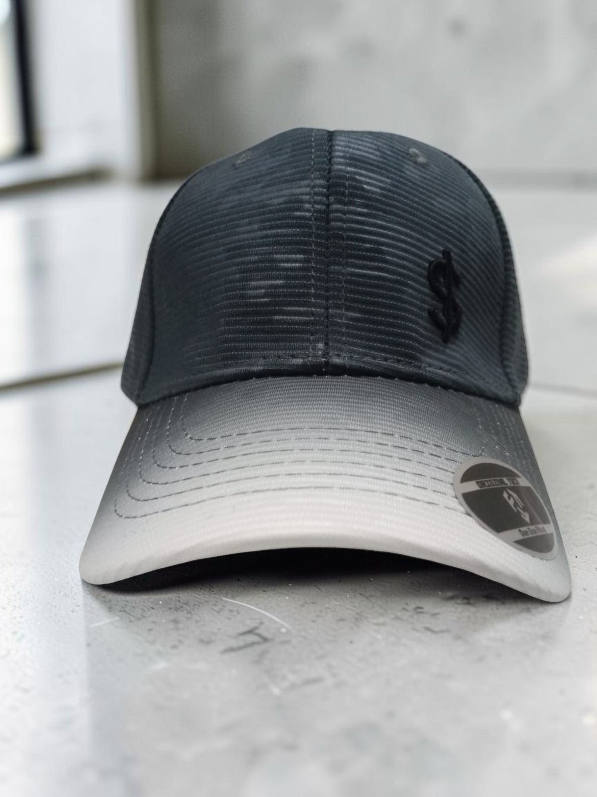 Imported  Fitted Cap "$ Signature " | Free Delivery